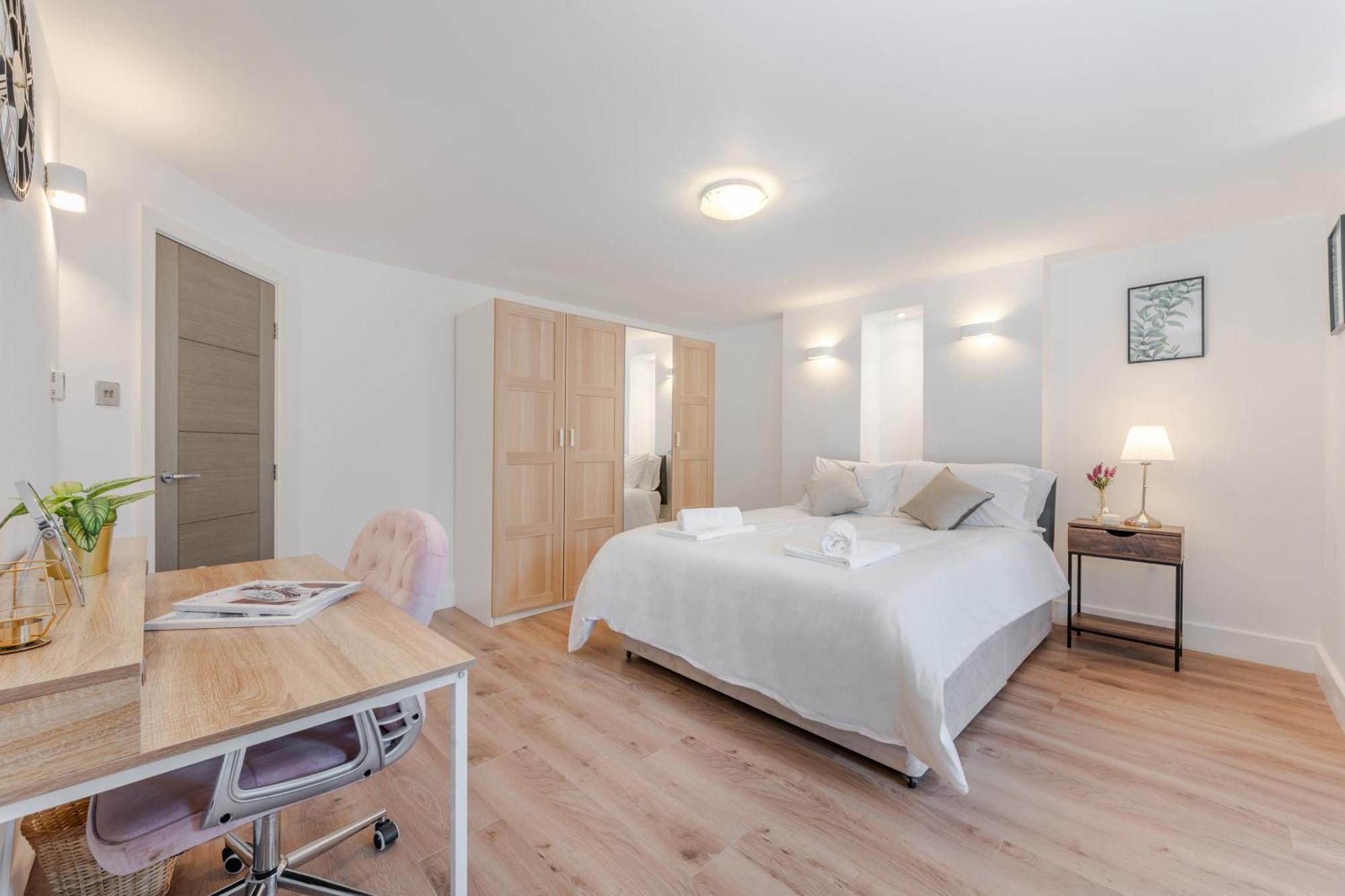 A Golden Haven Retreat In London Apartman Kültér fotó