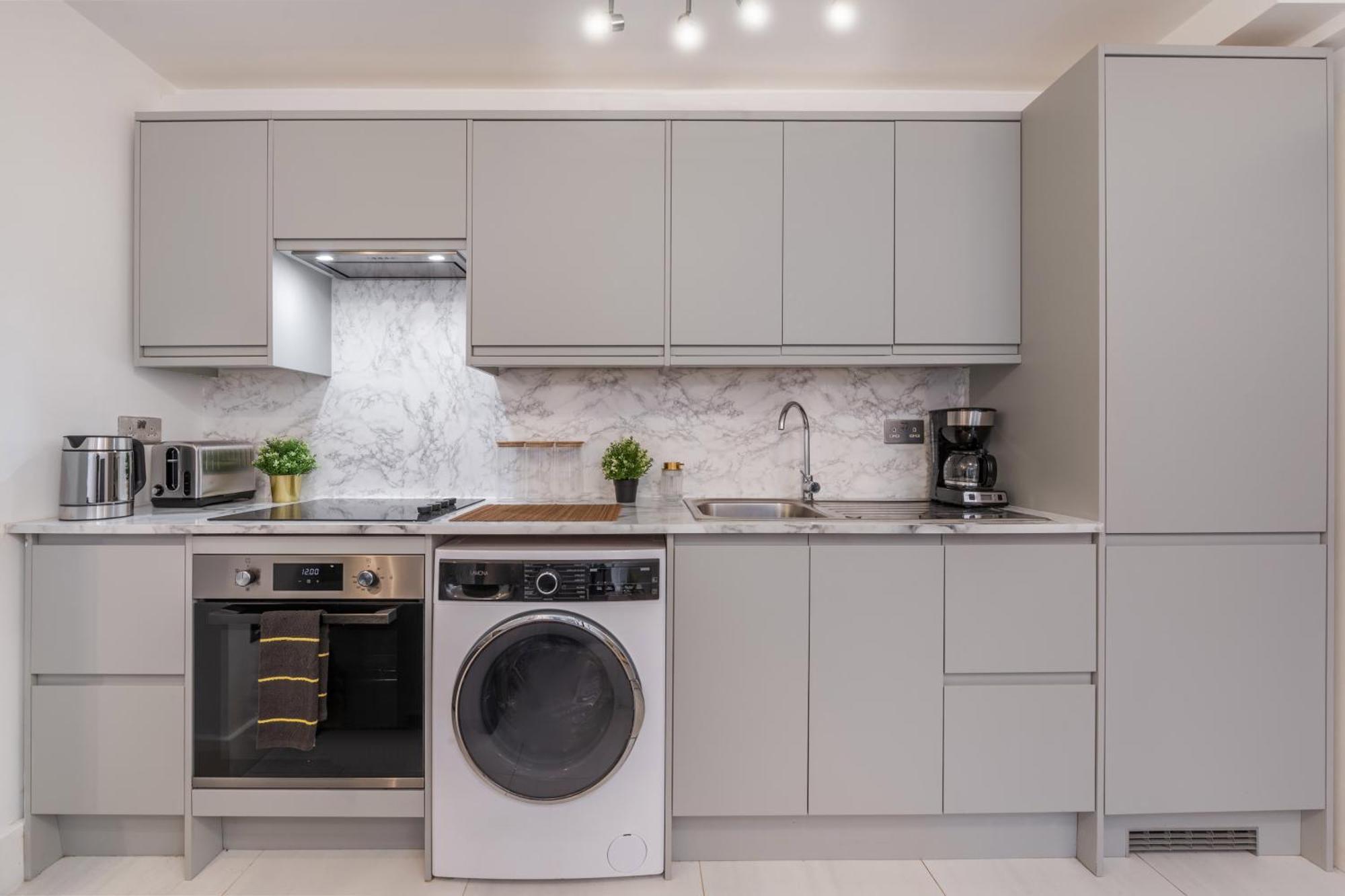 A Golden Haven Retreat In London Apartman Kültér fotó